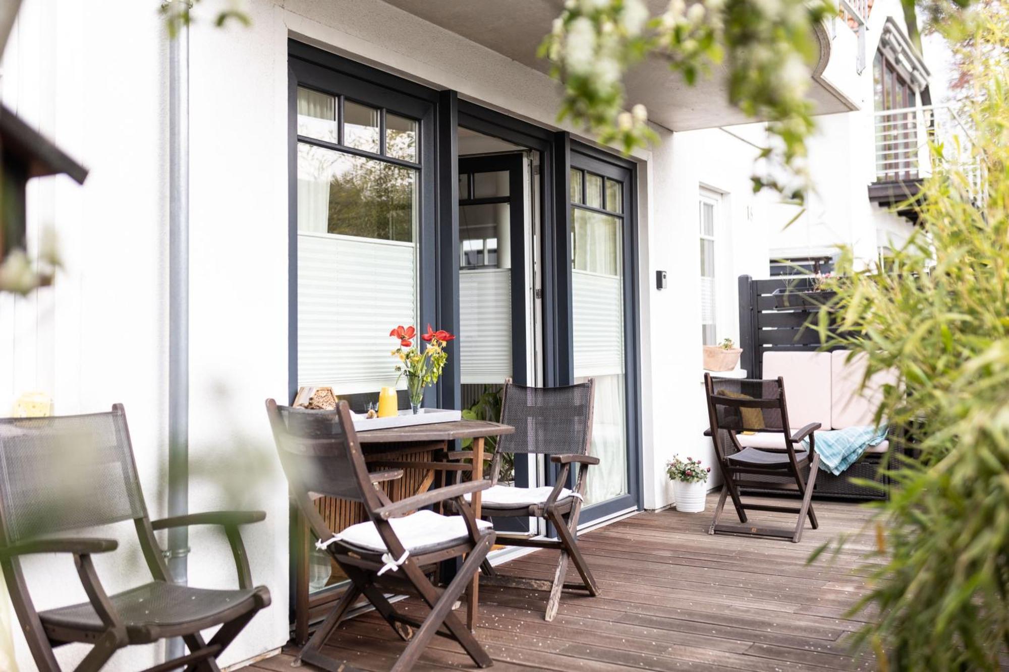 Smartfewo - Home - Zentral - Terrasse - Parkplatz Oldenburg Exterior photo